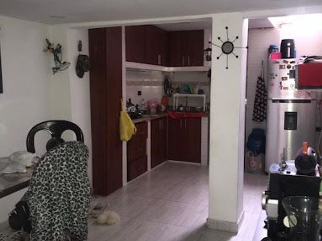 Casa de 3 alcobas en venta en La Perla, Bogotá, 99 m² · foto 7 de 20
