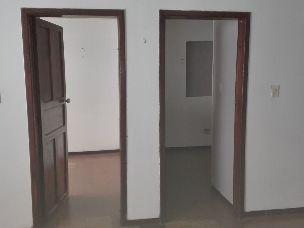 Casa de 6 alcobas en venta en San Antonio De Padua, Bogotá, 340 m² · foto 16 de 17