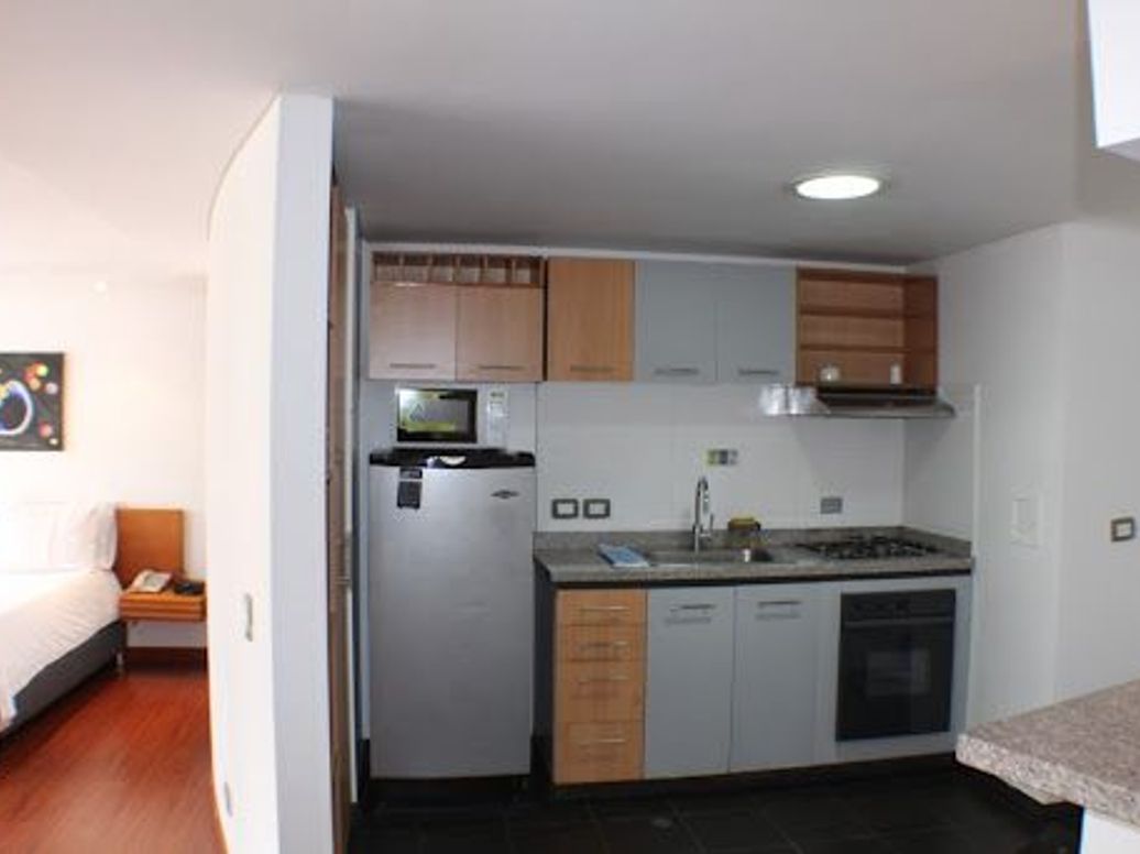 Apartamento de 1 alcoba en venta en Santa Barbara Alta, Bogotá, 54 m² · foto 8 de 17