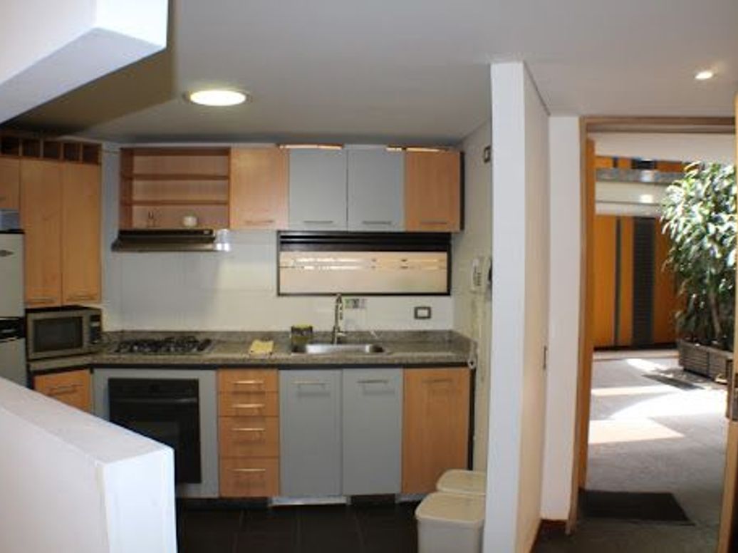 Apartamento de 1 alcoba en venta en Santa Barbara Alta, Bogotá, 54 m² · foto 14 de 17