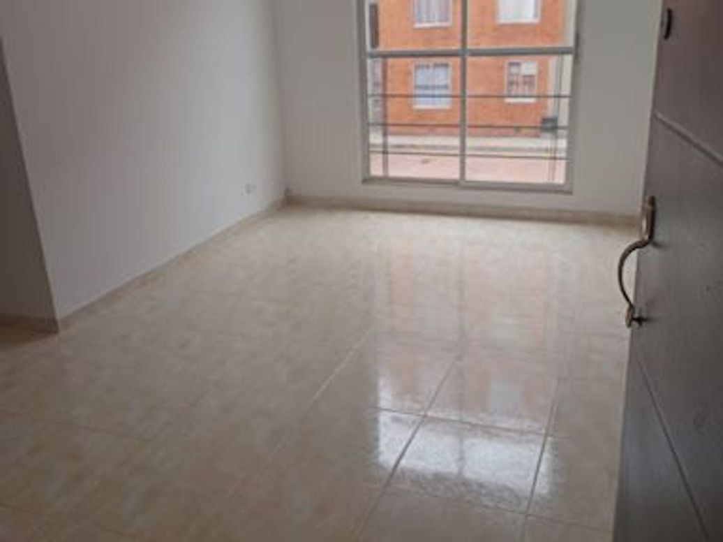 Apartamento en venta en Nuevo Recreo, Bogotá · foto 8 de 16