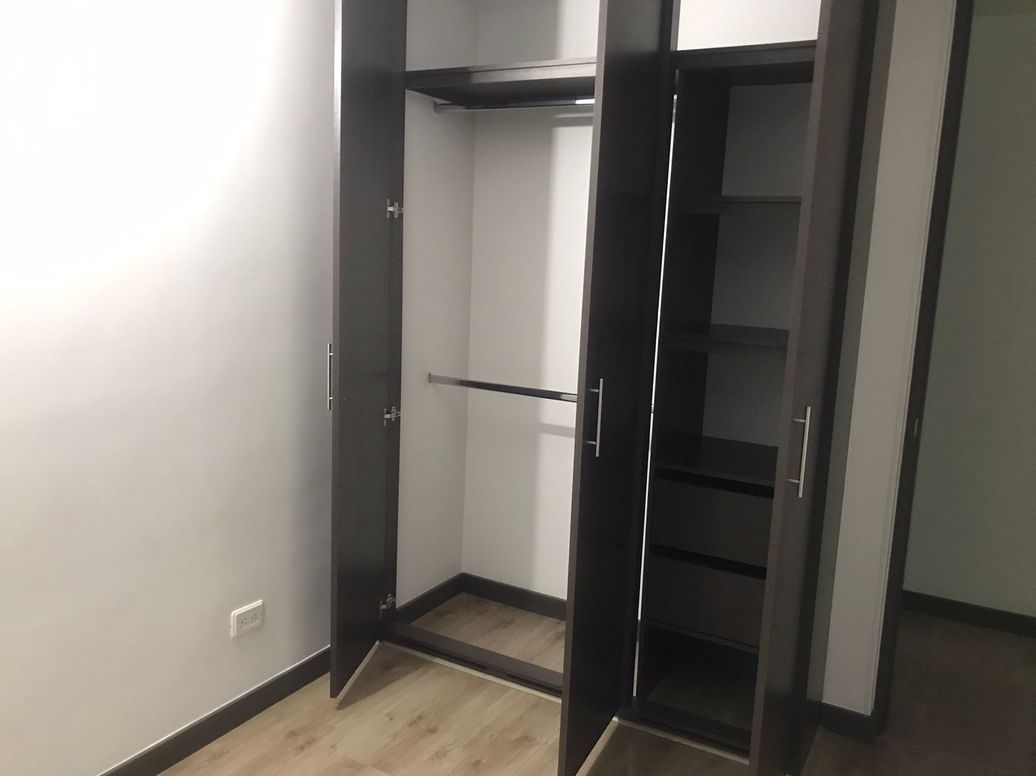 Apartamento de 3 alcobas en arriendo en José Joaquín Vargas, Bogotá, 66 m² · foto 12 de 18