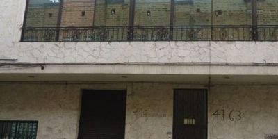 Se arrienda local en Bello - Centro, excelente ubicacion, baño común, zona comercial, al frente del instituto parroquial jesús de la buena esperanza, con cercania a transporte publico, colegios y universidades.