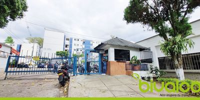 Inmobiliaria BIVALCO SAS vende cómodo apartamento en el Conjunto Residencial Bucarica IV etapa en Floridablanca, cerca a parques, colegios, supermercados, iglesias y con fácil acceso al transporte público. El apartamento consta de tres habitaciones, un baño, sala comedor, cocina tradicional y parqueadero comunal descubierto. Cuenta con una zona social con amplias zonas verdes, senderos peatonales, cancha y juegos infantiles. Adicional cuenta con vigilancia las 24 horas.

Agenda tu cita y conoce esta propiedad.

COMPARTE, REFIERE Y GANA