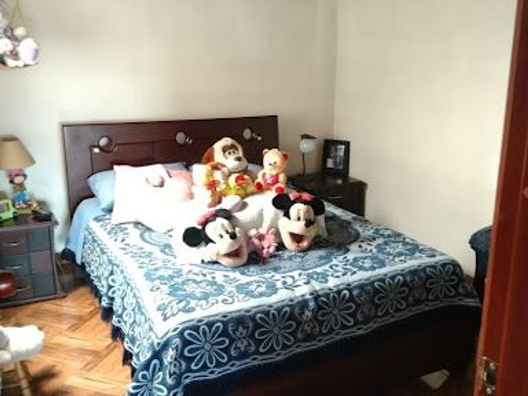 Casa de 9 alcobas en venta en Flandes, Bogotá, 264 m² · foto 12 de 20