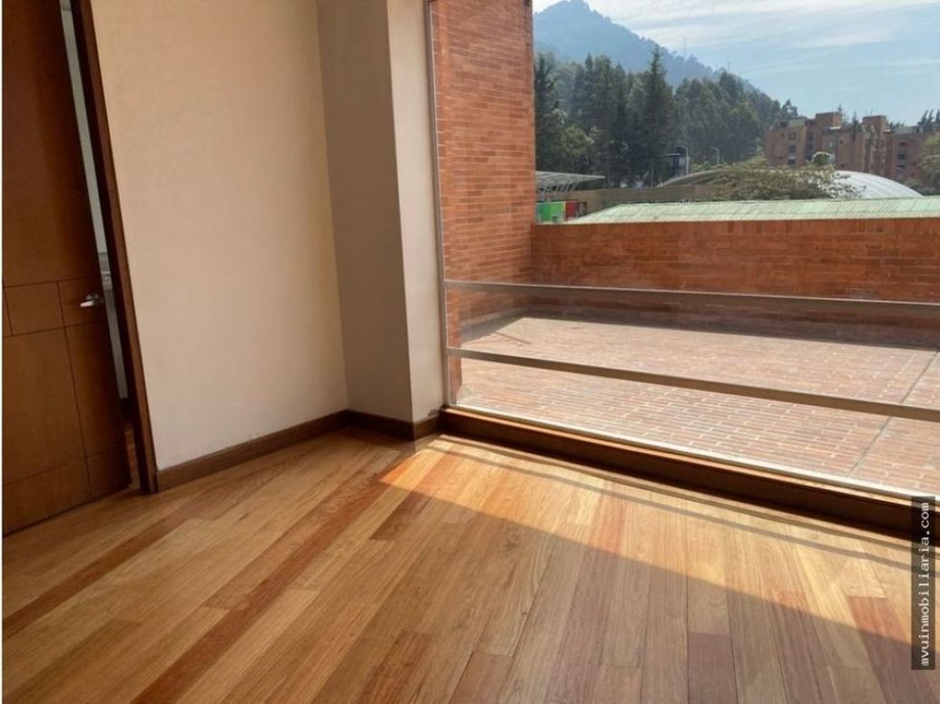 Apartamento de 4 alcobas en venta en Las Acacias, Bogotá, 442 m² · foto 4 de 17