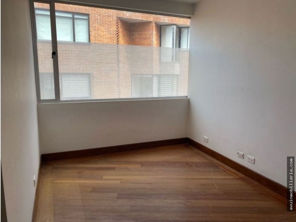 Apartamento de 4 alcobas en venta en Las Acacias, Bogotá, 442 m² · foto 8 de 17