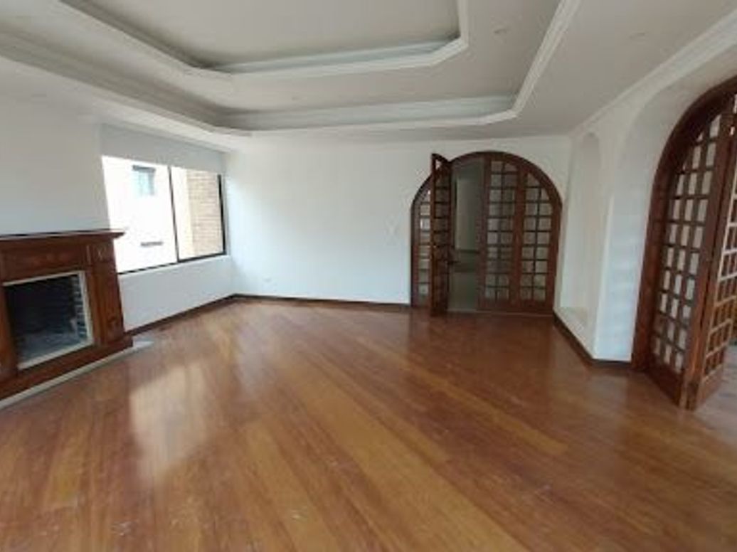 Apartamento de 5 alcobas en venta en La Carolina, Bogotá, 280 m² · foto 11 de 20