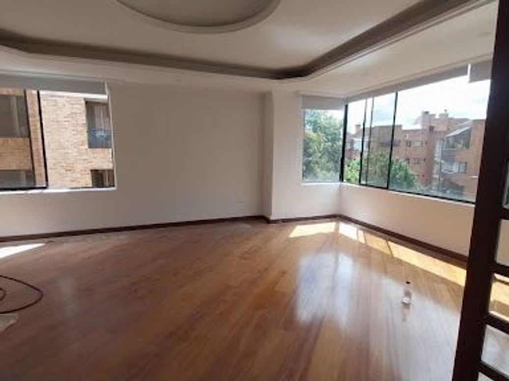 Apartamento de 5 alcobas en venta en La Carolina, Bogotá, 280 m² · foto 10 de 20