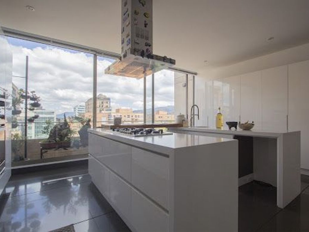 Apartamento de 3 alcobas en venta en Chicó Norte, Bogotá, 378 m² · foto 14 de 20