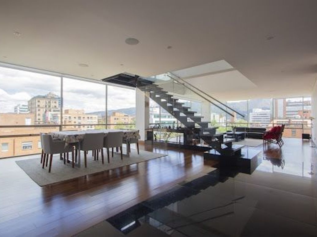 Apartamento de 3 alcobas en venta en Chicó Norte, Bogotá, 378 m² · foto 2 de 20