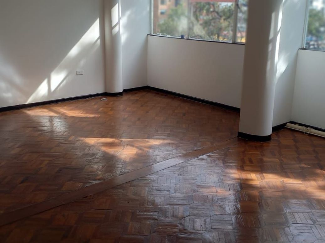 Apartamento de 2 alcobas en venta en La Salle, Bogotá, 127 m² · foto 8 de 19