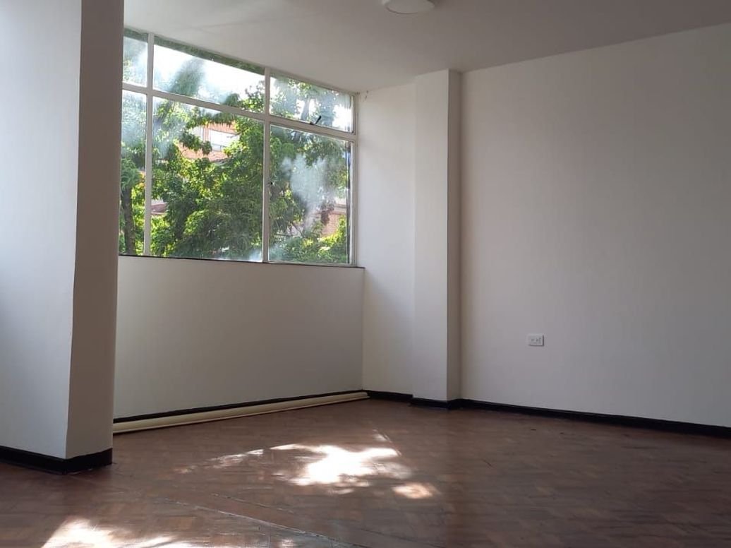 Apartamento de 2 alcobas en venta en La Salle, Bogotá, 127 m² · foto 10 de 19