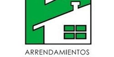 Se arrienda apartaestudio, consta de 1 habitación con closet, sala comedor, cocina integral, red de gas y zona de ropa.

Arrendamientos panorama 347 12 14
Asesor Luisa Espinosa 301 543 66 06