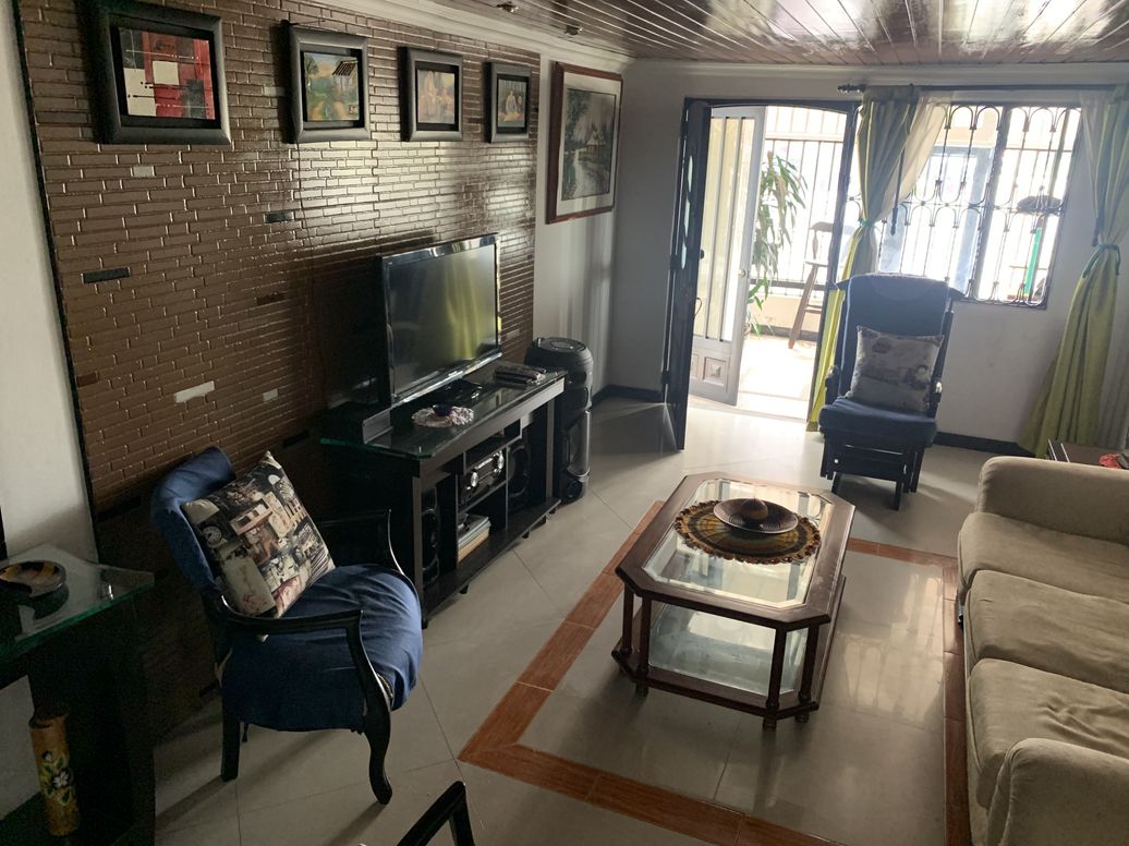 Casa en venta en Mandalay Et. Ii, Bogotá · foto 3 de 10