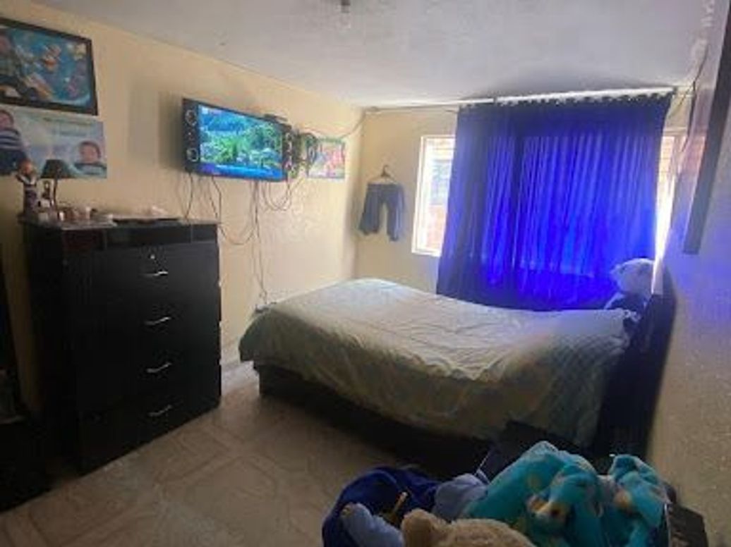 Casa de 7 alcobas en venta en Vereda Suba Rincón, Bogotá, 216 m² · foto 13 de 19