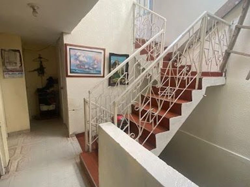 Casa de 7 alcobas en venta en Vereda Suba Rincón, Bogotá, 216 m² · foto 6 de 19