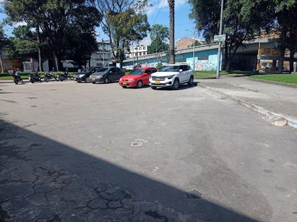 Casa de 3 alcobas en venta en Bonanza, Bogotá, 331 m² · foto 16 de 16