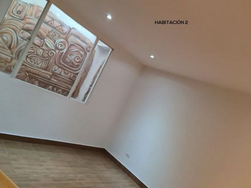 Casa de 11 alcobas en venta en Las Américas, Bogotá, 357 m² · foto 17 de 20