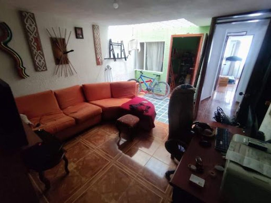 Casa de 14 alcobas en venta en Fontibón, Bogotá, 320 m² · foto 6 de 20