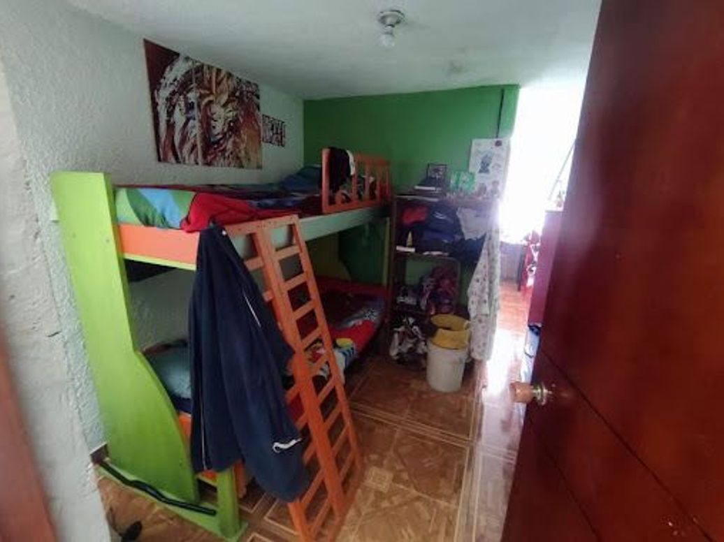 Casa de 14 alcobas en venta en Fontibón, Bogotá, 320 m² · foto 8 de 20