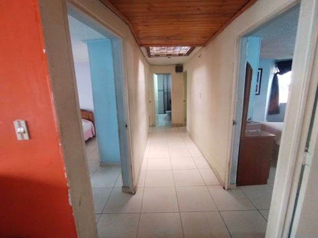 Apartamento de 4 alcobas en venta en Alqueria, Bogotá, 101 m² · foto 15 de 18