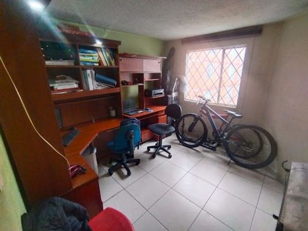 Apartamento de 4 alcobas en venta en Alqueria, Bogotá, 101 m² · foto 16 de 18
