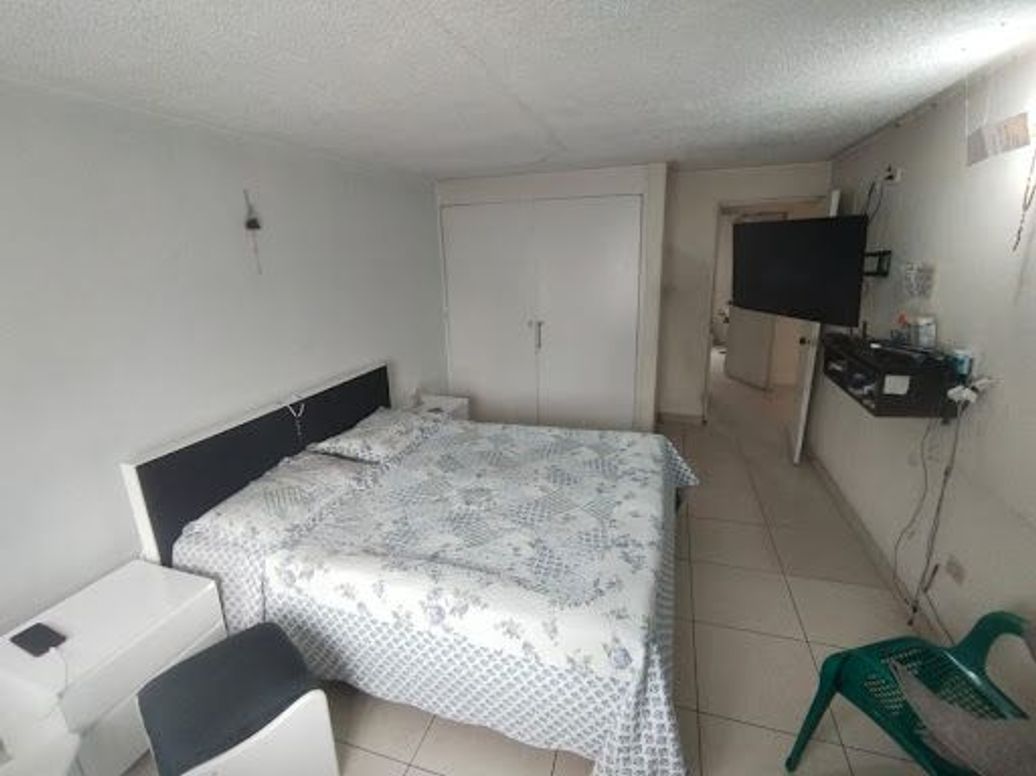 Apartamento de 4 alcobas en venta en Alqueria, Bogotá, 101 m² · foto 5 de 18