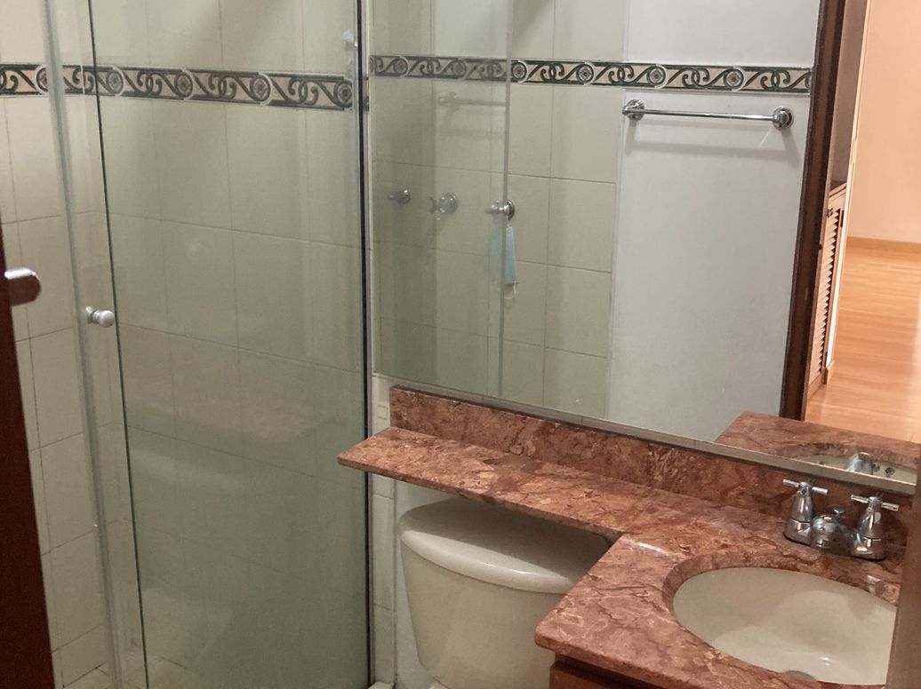 Apartamento de 3 alcobas en arriendo en Atenas, Bogotá, 110 m² · foto 4 de 10