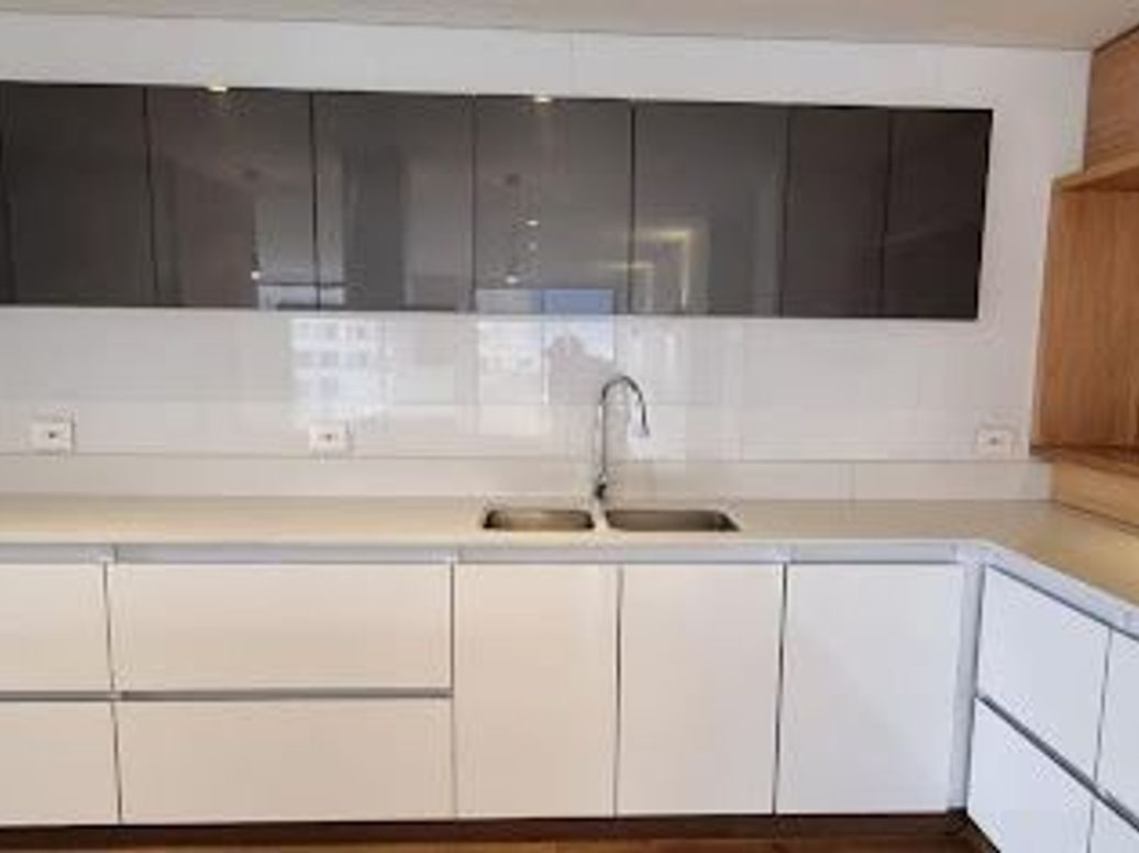 Apartamento de 3 alcobas en venta en Estoril, Bogotá, 208 m² · foto 6 de 10