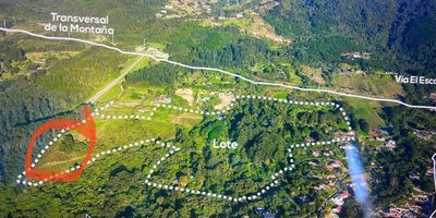 Lote ubicado en el sector del escobero, cuenta con fácil acceso debido a su buena ubicación, además está cerca de tiendas D1, Hospital Manuel Uribe Ángel, Mall Terracina, Mall la Sebastiana, mall Guadalcanal y Centro comercial City Plaza.