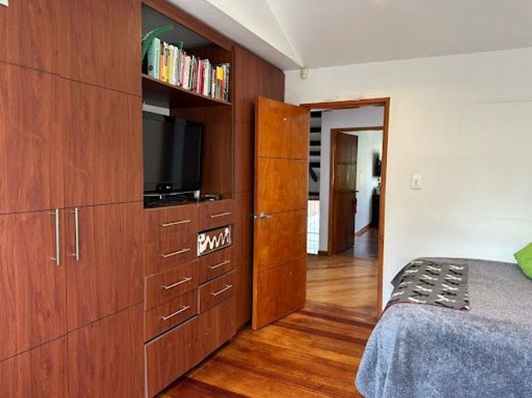 Casa de 3 alcobas en venta en El Contador, Bogotá, 300 m² · foto 14 de 18