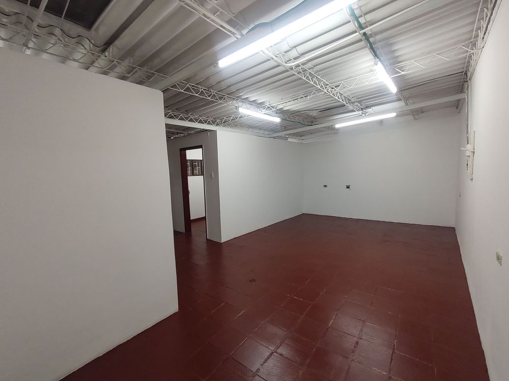 Apartamento de 4 alcobas en venta en Normandia Occidental, Bogotá, 260 m² · foto 17 de 19
