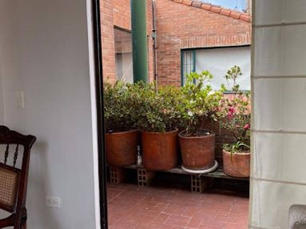 Casa de 4 alcobas en venta en El Contador, Bogotá, 199 m² · foto 4 de 20