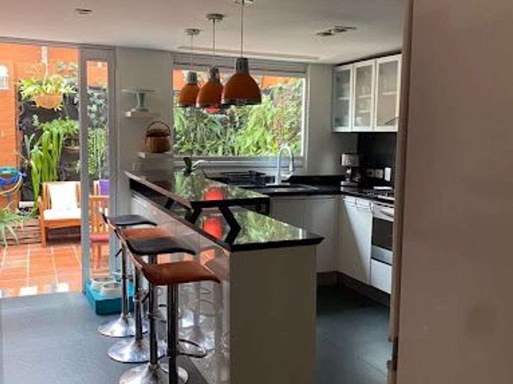 Casa de 4 alcobas en venta en El Contador, Bogotá, 199 m² · foto 19 de 20