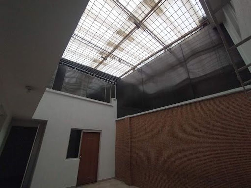 Casa de 10 alcobas en venta en Modelia, Bogotá, 314 m² · foto 15 de 20