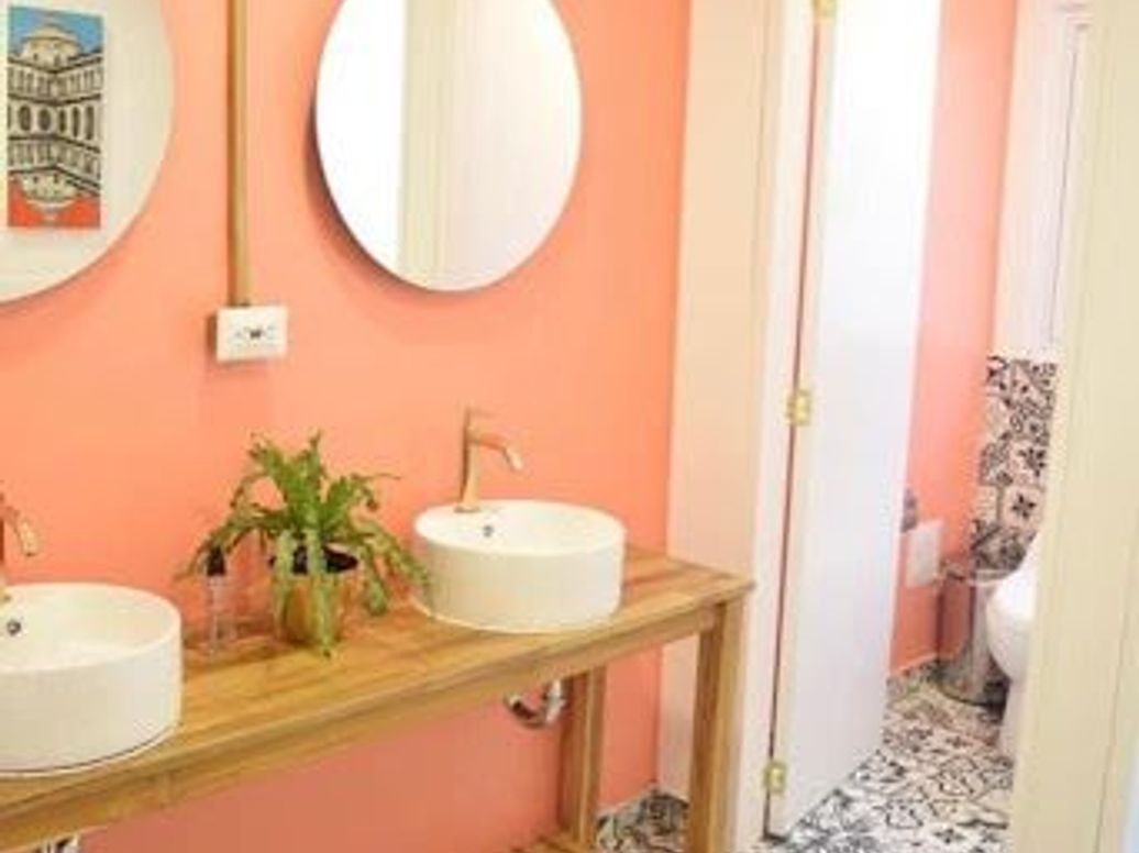 Casa de 1 alcoba en venta en Quinta Camacho, Bogotá, 344 m² · foto 3 de 13