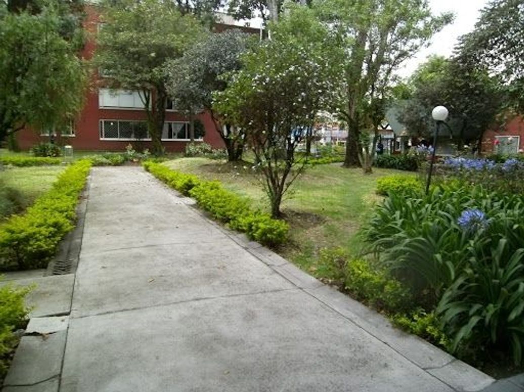 Apartamento de 4 alcobas en venta en Polo Club, Bogotá, 141 m² · foto 17 de 17