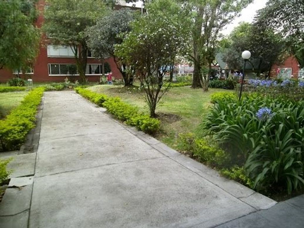 Apartamento de 4 alcobas en venta en Polo Club, Bogotá, 141 m² · foto 16 de 17