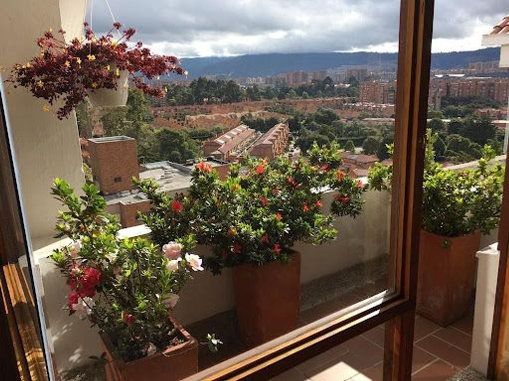 Casa de 3 alcobas en venta en Gratamira, Bogotá, 320 m² · foto 18 de 20