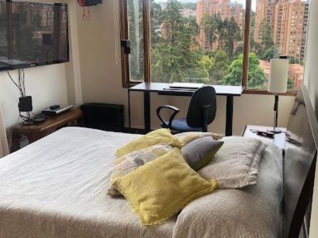 Casa de 3 alcobas en venta en Gratamira, Bogotá, 320 m² · foto 6 de 20