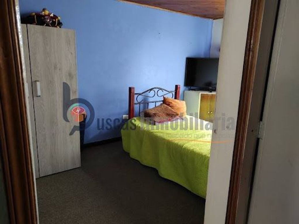 Casa de 7 alcobas en venta en Boyacá, Bogotá, 233 m² · foto 10 de 16