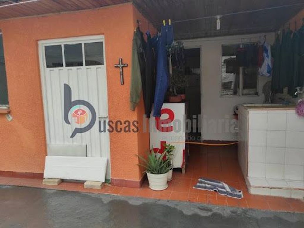 Casa de 7 alcobas en venta en Boyacá, Bogotá, 233 m² · foto 16 de 16
