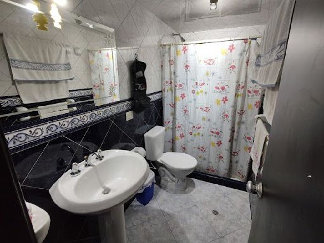 Casa de 4 alcobas en venta en Urbanización Bavaria Castilla, Bogotá, 249 m² · foto 15 de 20