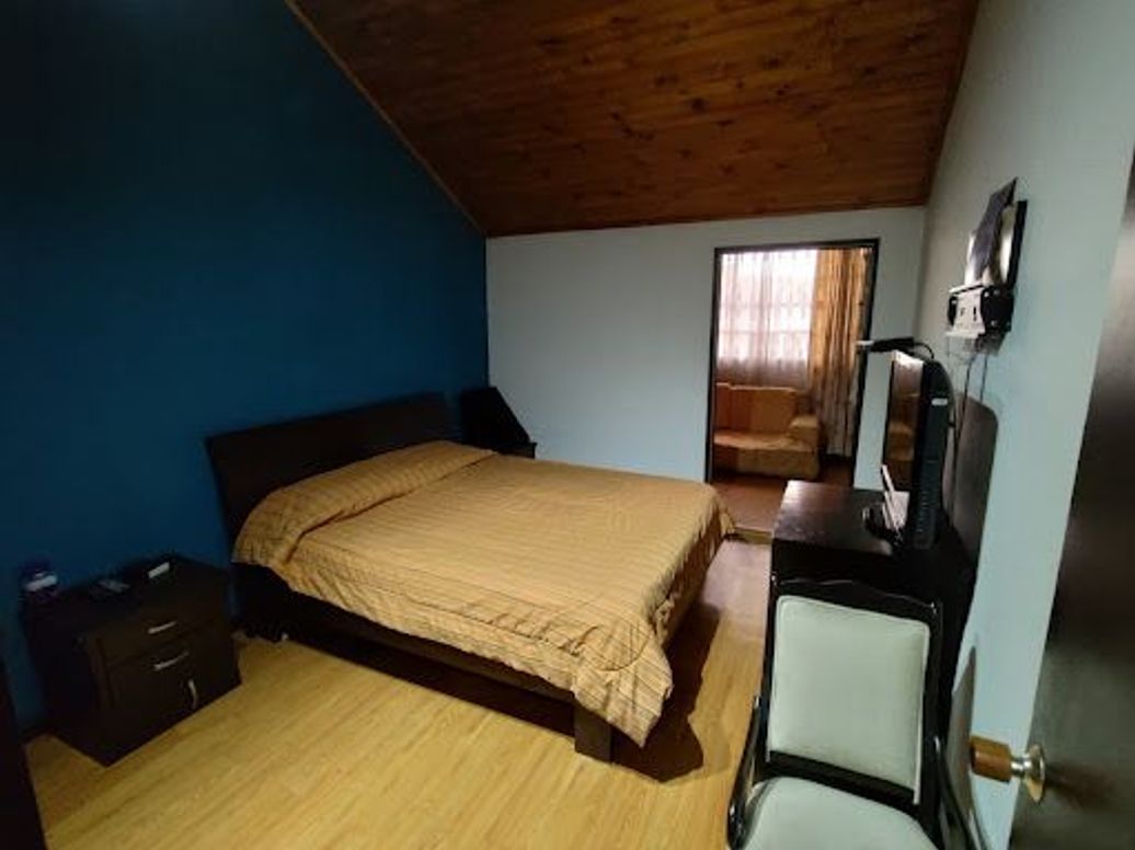 Casa de 4 alcobas en venta en Urbanización Bavaria Castilla, Bogotá, 249 m² · foto 16 de 20