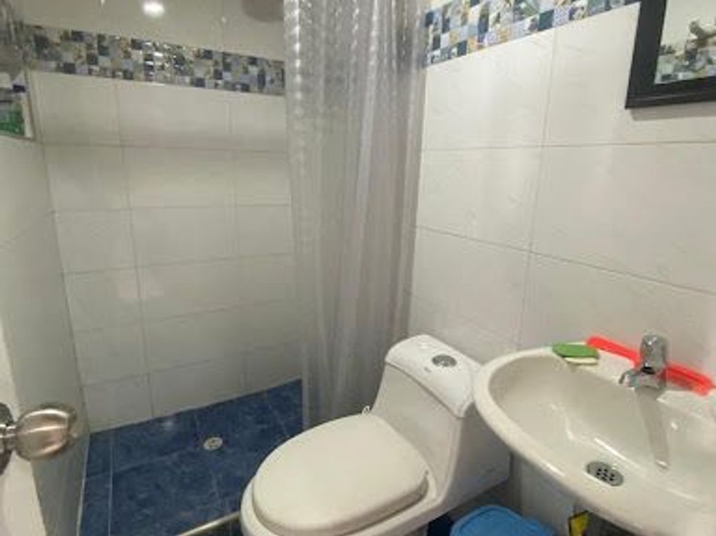 Casa de 6 alcobas en venta en Lombardía, Bogotá, 144 m² · foto 20 de 20
