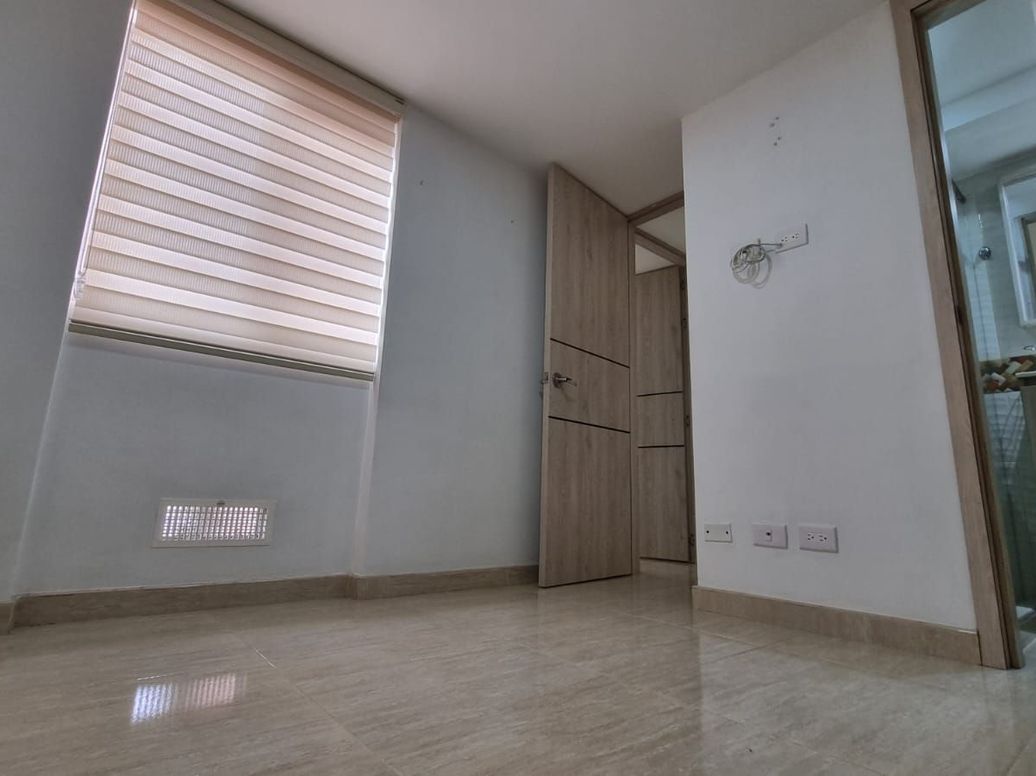 Apartamento de 3 alcobas en venta en Alameda, Bogotá, 48 m² · foto 13 de 20
