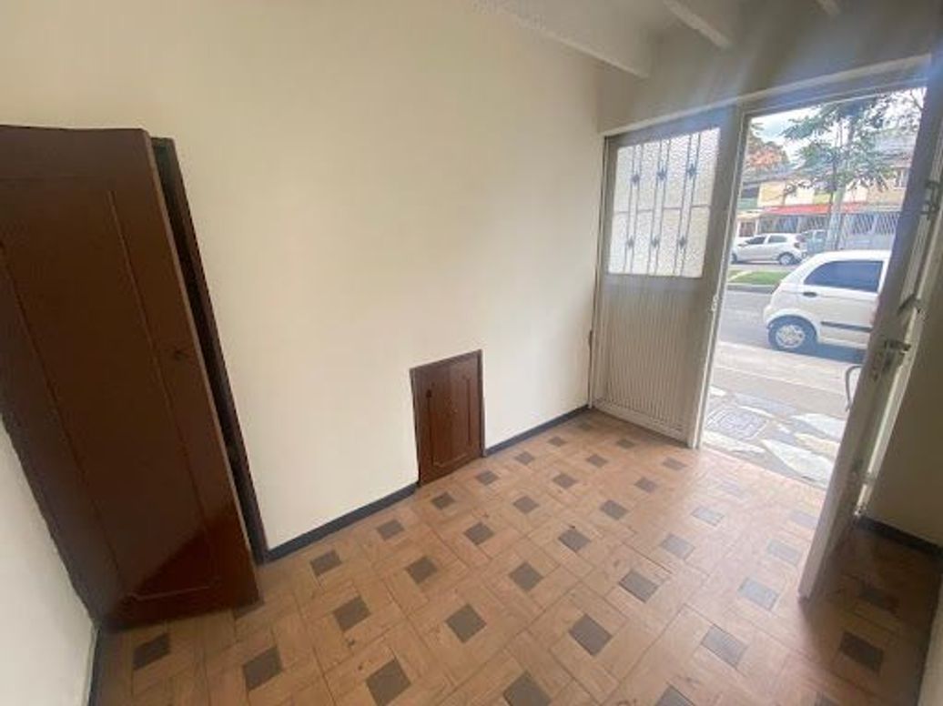 Casa de 3 alcobas en venta en Garces Navas, Bogotá, 176 m² · foto 6 de 20