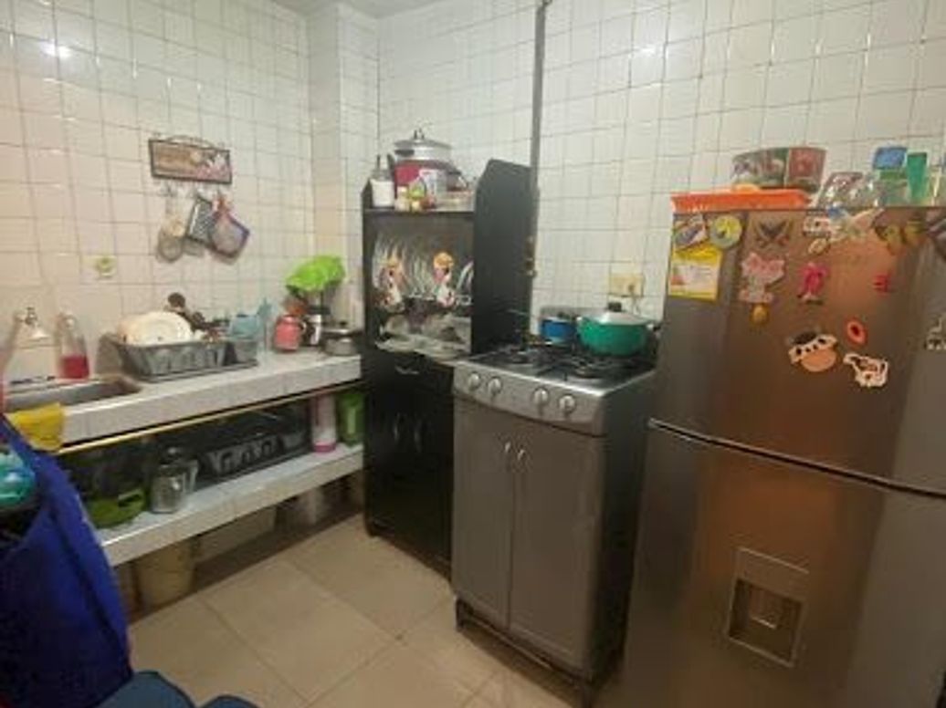 Casa de 6 alcobas en venta en La Clarita, Bogotá, 350 m² · foto 8 de 20
