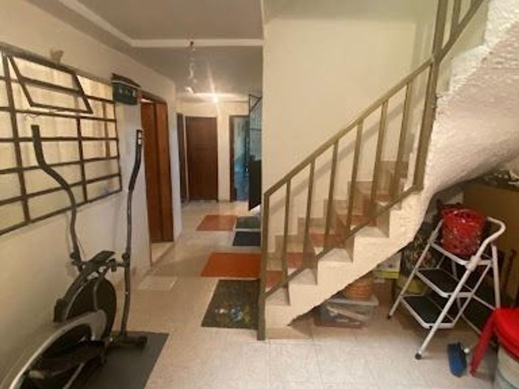 Casa de 6 alcobas en venta en La Clarita, Bogotá, 350 m² · foto 6 de 20